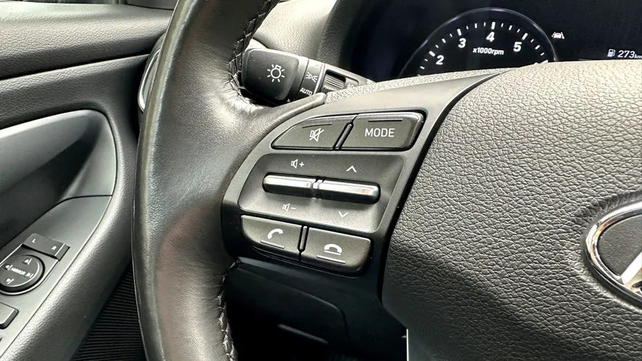 HYUNDAI i30 i30 1.5 DPI Classic +