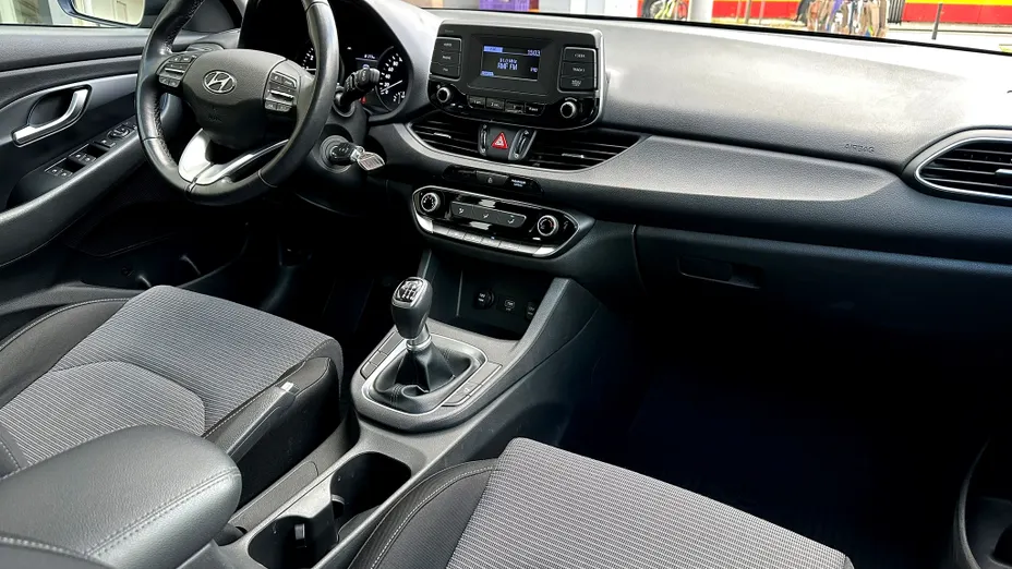 HYUNDAI i30 i30 1.5 DPI Classic +