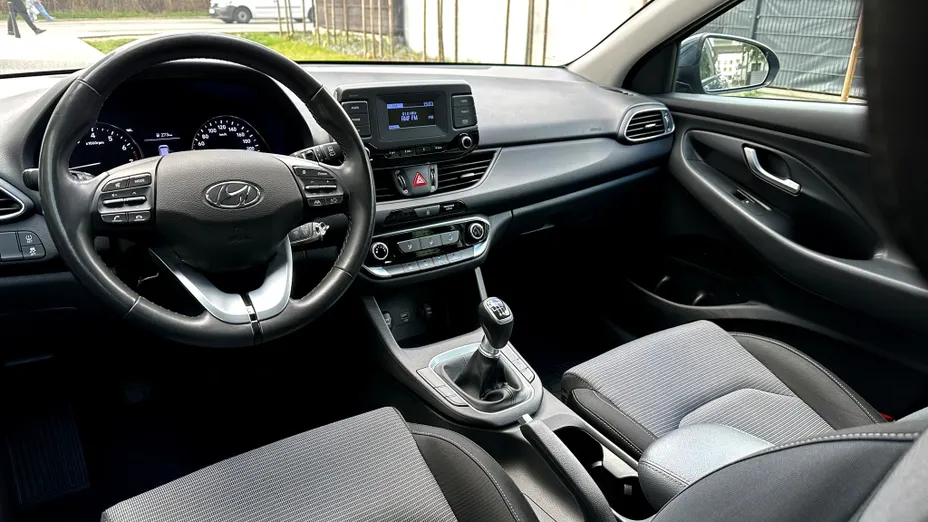 HYUNDAI i30 i30 1.5 DPI Classic +