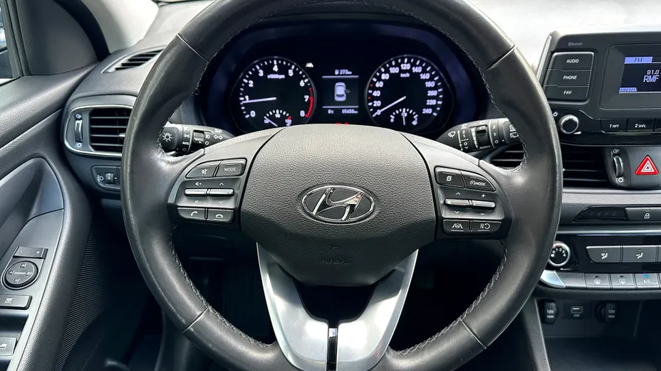 HYUNDAI i30 i30 1.5 DPI Classic +