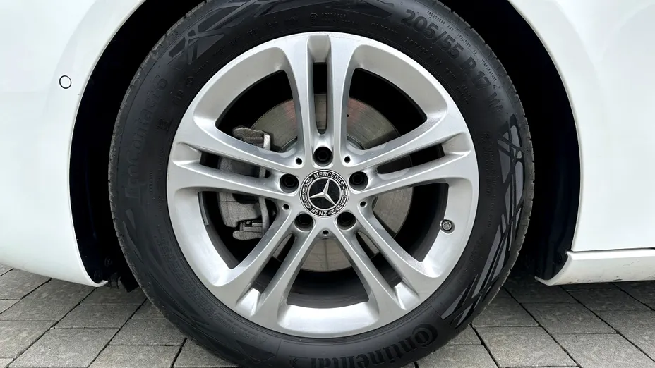 MERCEDES-BENZ A Klasa A 200 Progressive 7G-DCT