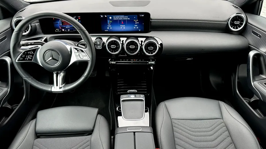 MERCEDES-BENZ A Klasa A 200 Progressive 7G-DCT