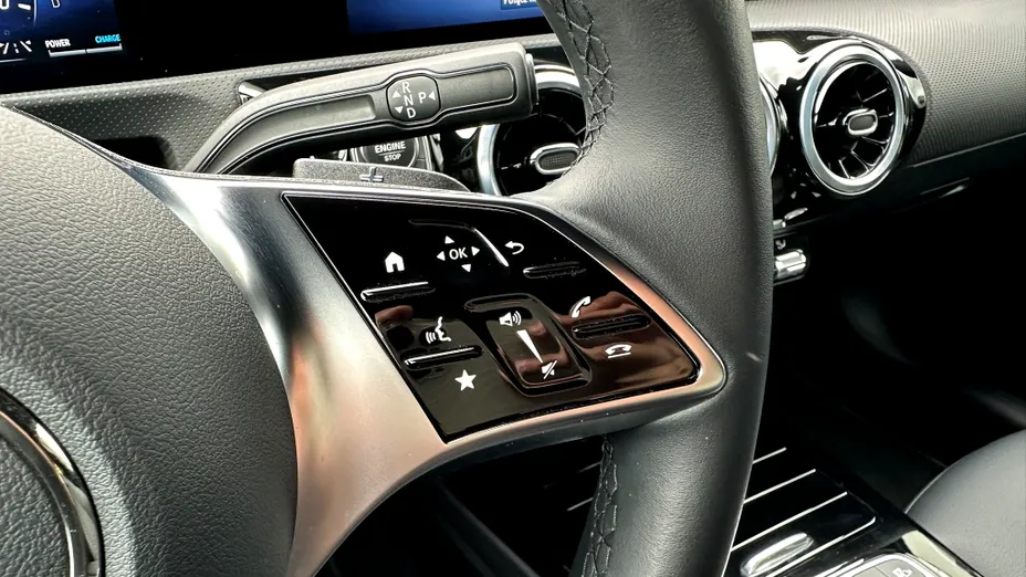 MERCEDES-BENZ A Klasa A 200 Progressive 7G-DCT