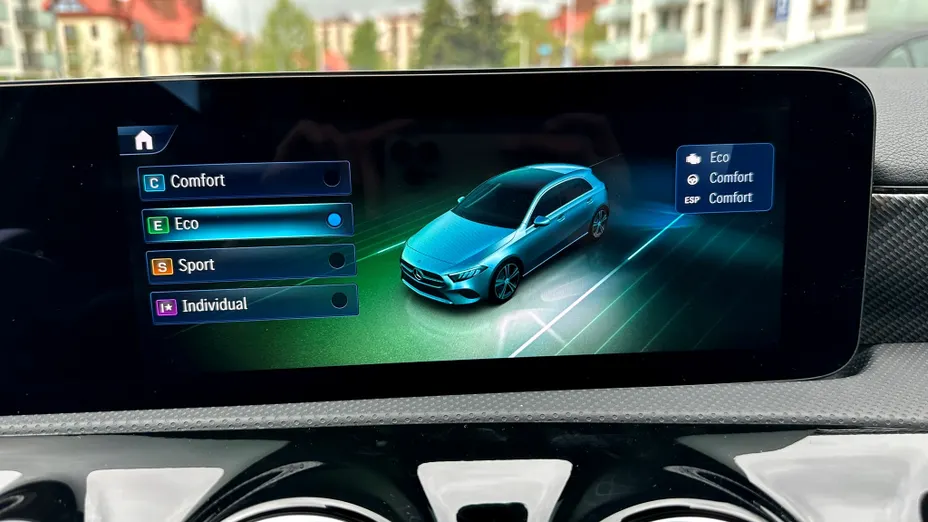 MERCEDES-BENZ A Klasa A 200 Progressive 7G-DCT