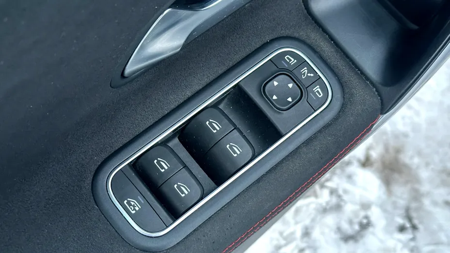 MERCEDES-BENZ CLA CLA 220 4-Matic AMG Line 7G-DCT