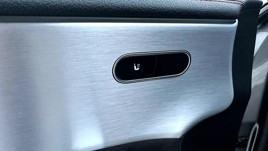 MERCEDES-BENZ CLA CLA 220 4-Matic AMG Line 7G-DCT