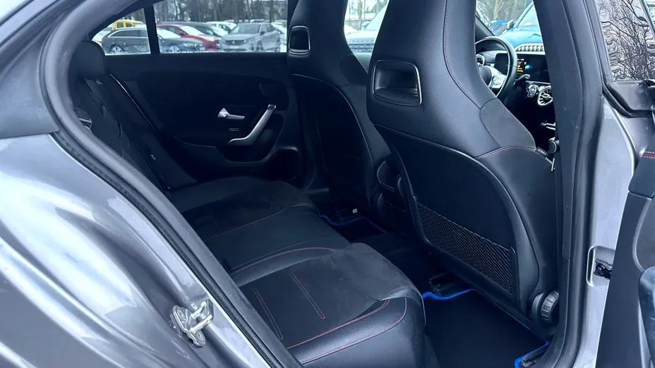 MERCEDES-BENZ CLA CLA 220 4-Matic AMG Line 7G-DCT