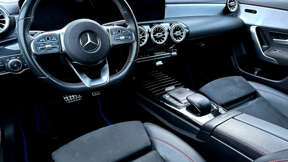 MERCEDES-BENZ CLA CLA 220 4-Matic AMG Line 7G-DCT