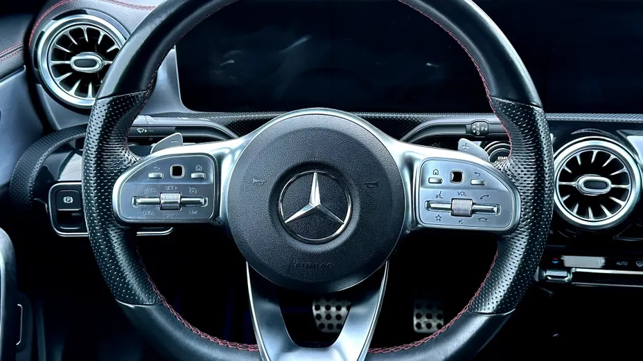 MERCEDES-BENZ CLA CLA 220 4-Matic AMG Line 7G-DCT