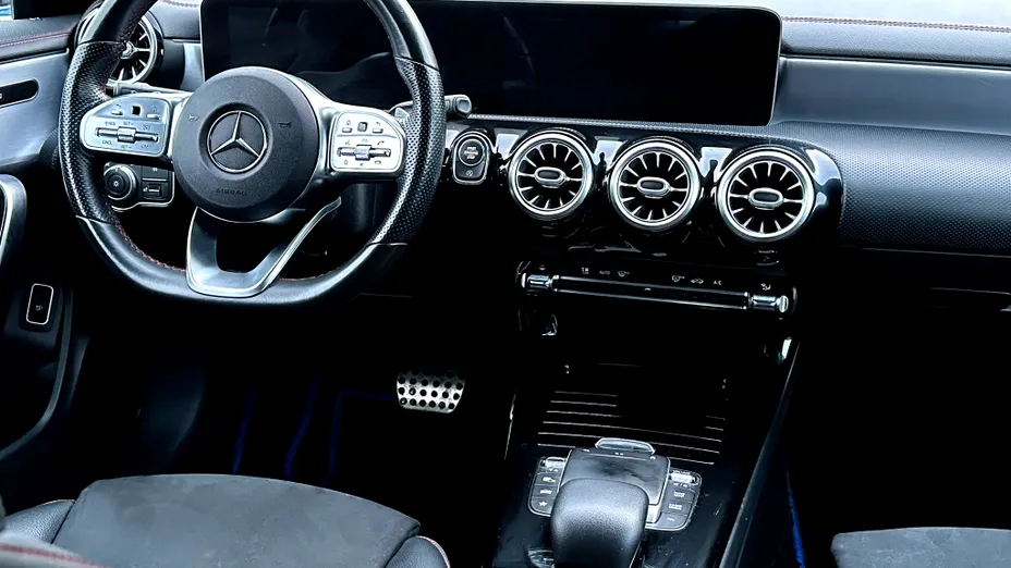 MERCEDES-BENZ CLA CLA 220 4-Matic AMG Line 7G-DCT