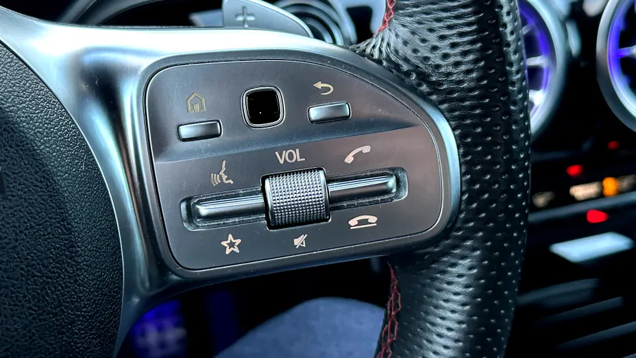 MERCEDES-BENZ CLA CLA 220 4-Matic AMG Line 7G-DCT