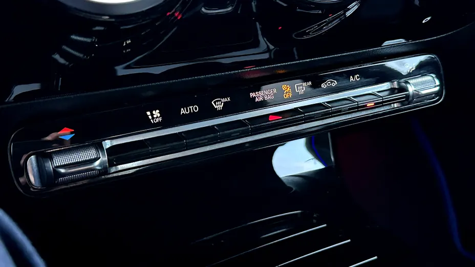 MERCEDES-BENZ CLA CLA 220 4-Matic AMG Line 7G-DCT