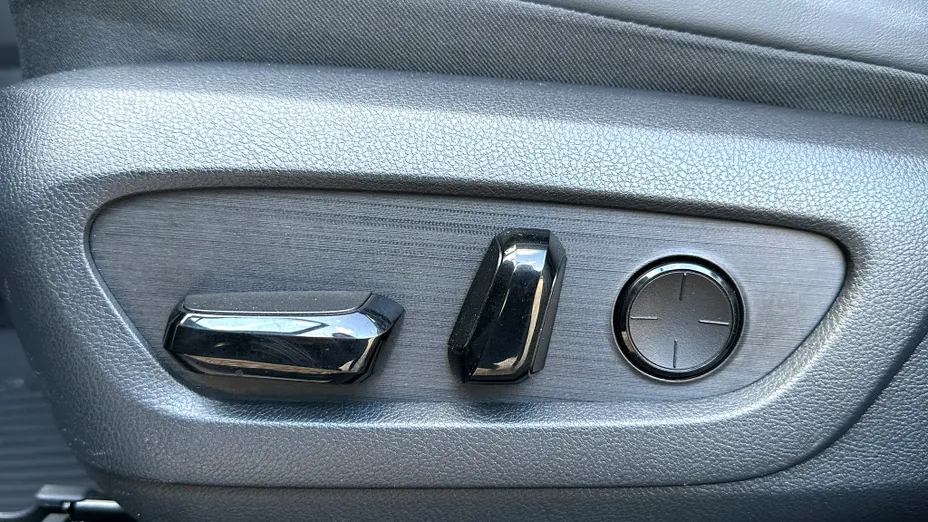 LEXUS NX NX 450h+ Omotenashi AWD