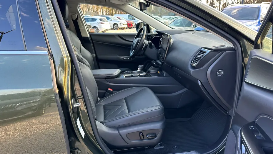 LEXUS NX NX 450h+ Omotenashi AWD