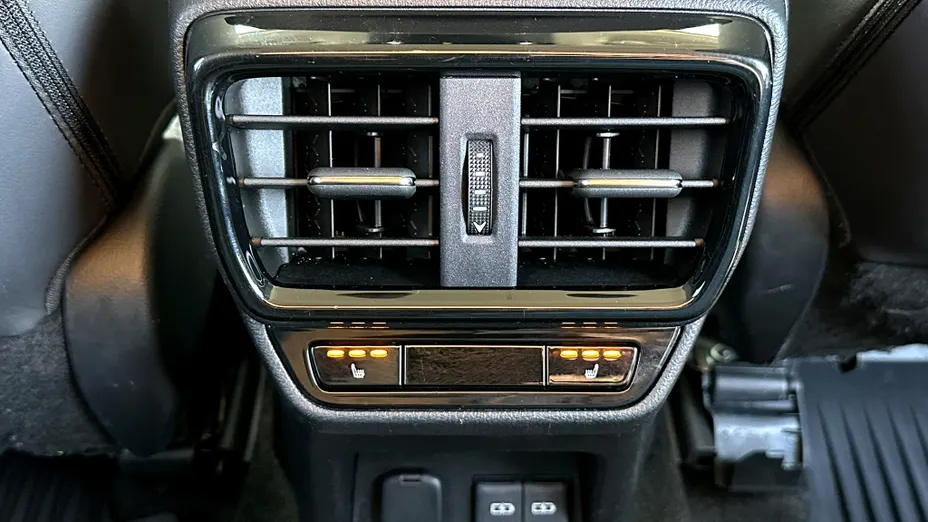 LEXUS NX NX 450h+ Omotenashi AWD