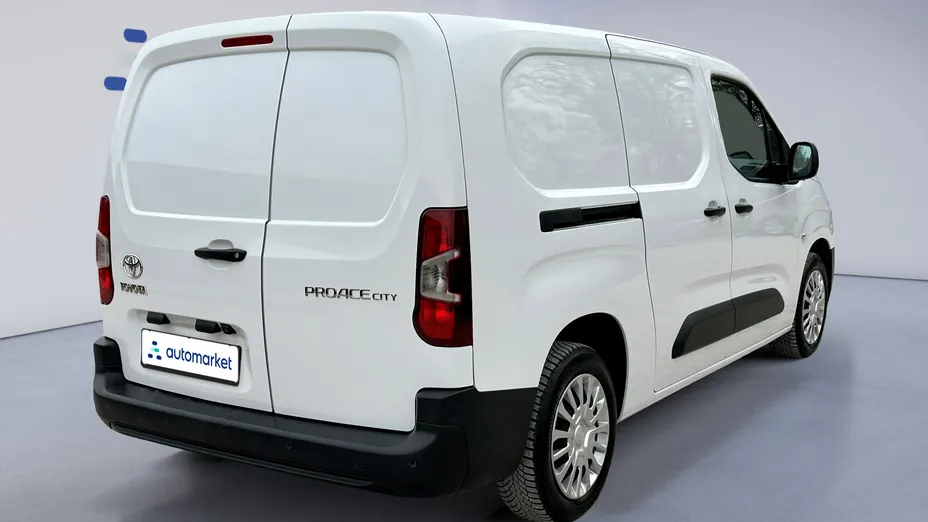 TOYOTA Proace City Proace City 1.5 D-4D Long 2,4t Comfort