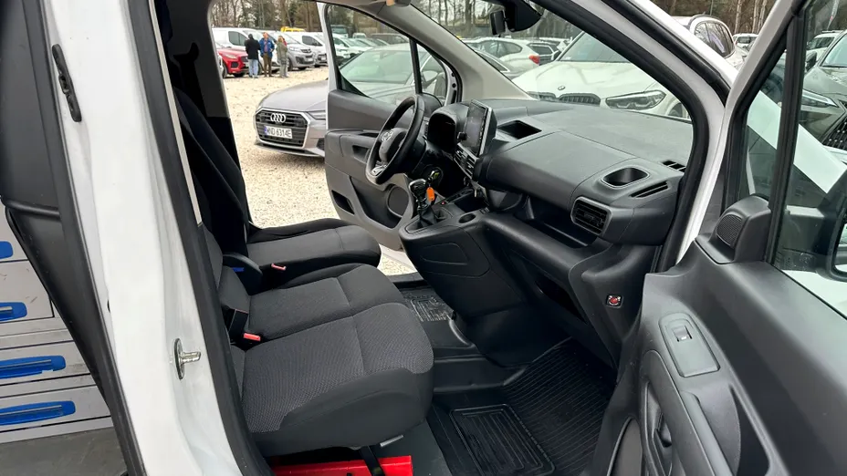 TOYOTA Proace City Proace City 1.5 D-4D Long 2,4t Comfort