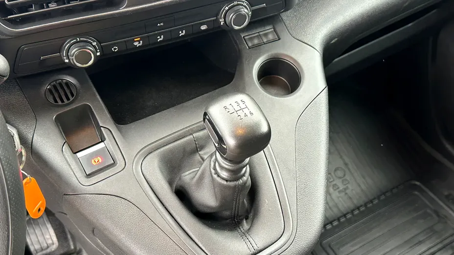 TOYOTA Proace City Proace City 1.5 D-4D Long 2,4t Comfort