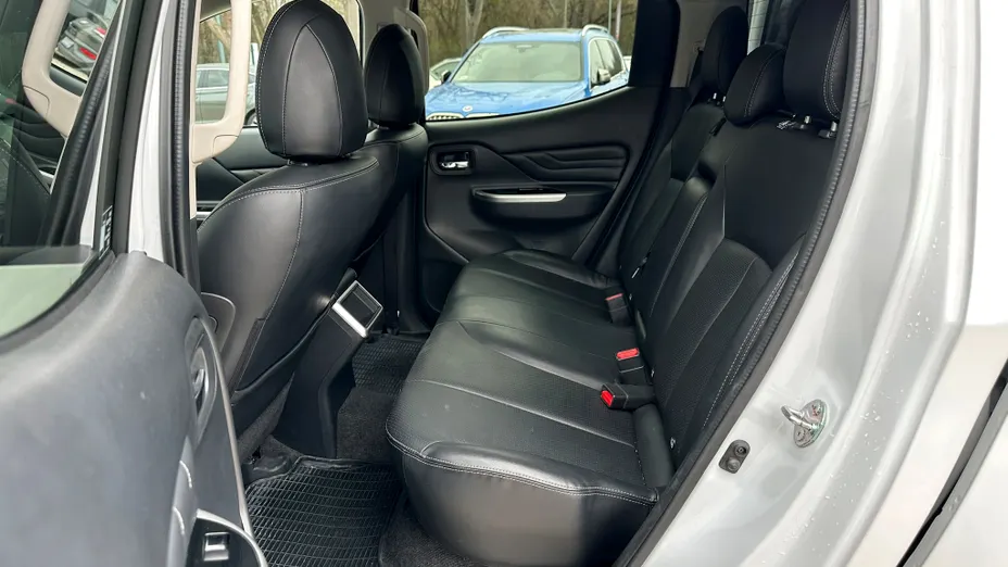 MITSUBISHI L 200 L200 2.2 d DC Instyle Plus aut