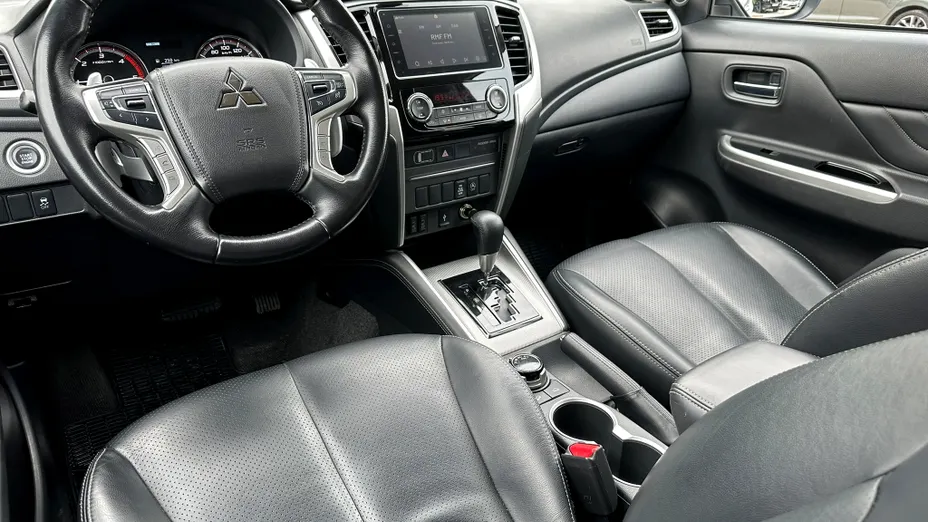 MITSUBISHI L 200 L200 2.2 d DC Instyle Plus aut