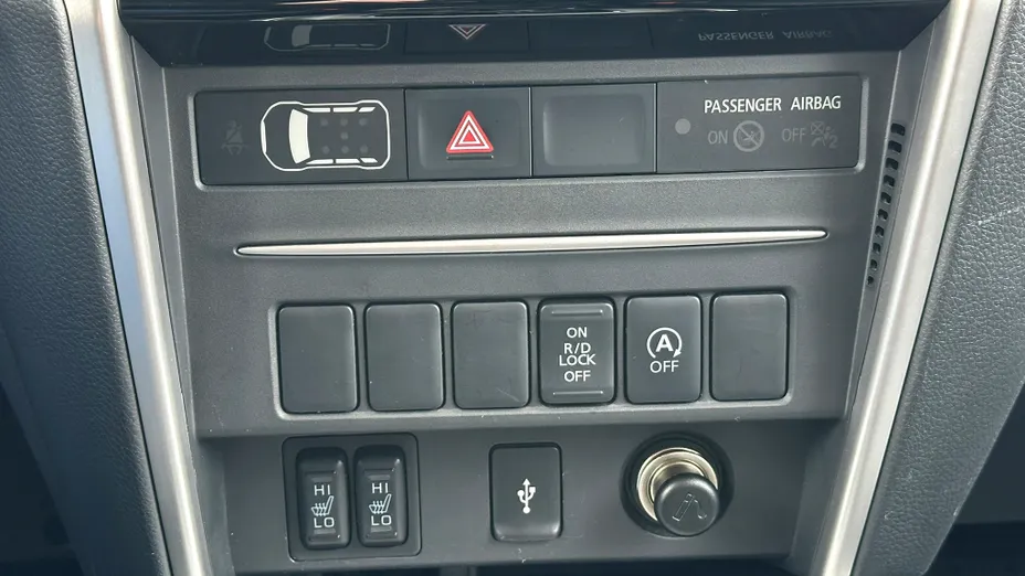 MITSUBISHI L 200 L200 2.2 d DC Instyle Plus aut