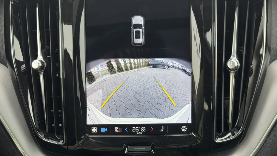 VOLVO XC60 XC60 T6 Plug-In Hybrid AWD Core aut