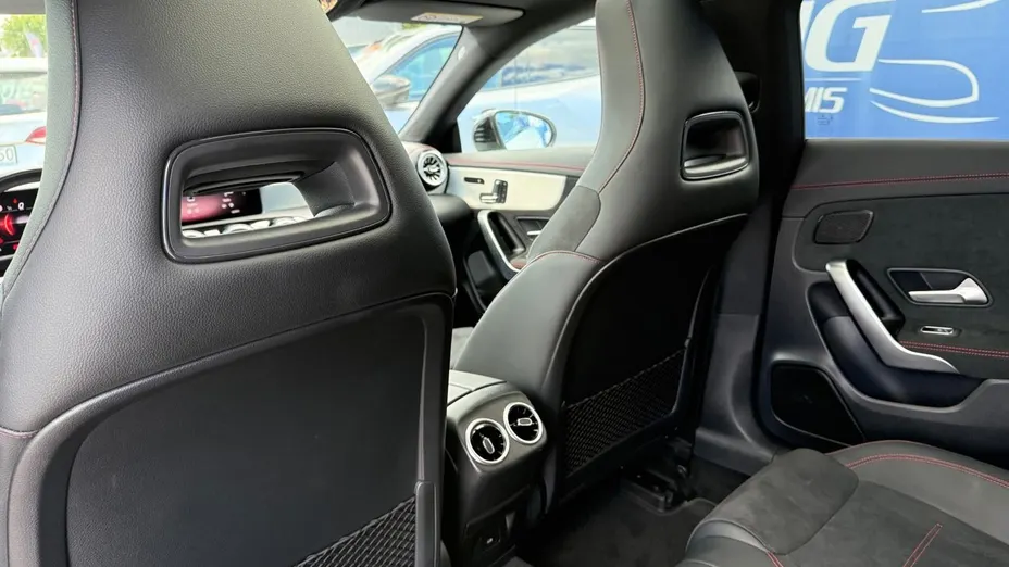 MERCEDES-BENZ CLA CLA 180 d 7G-DCT