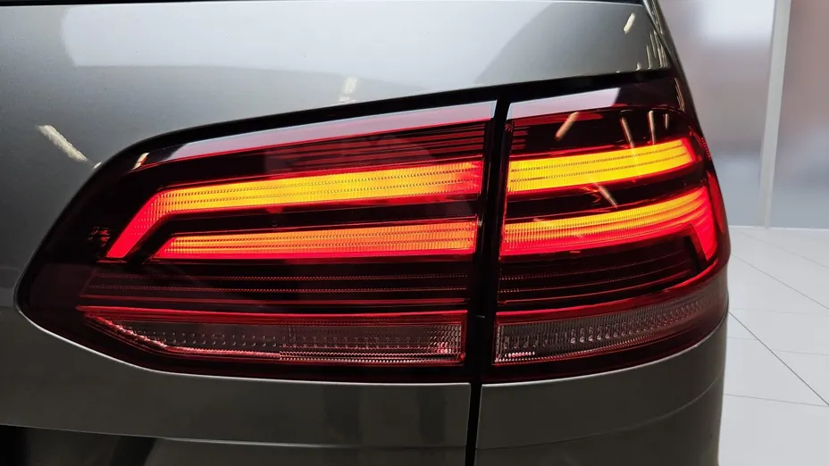 VOLKSWAGEN Golf Golf VII 1.5 TSI BMT Evo Highline DSG