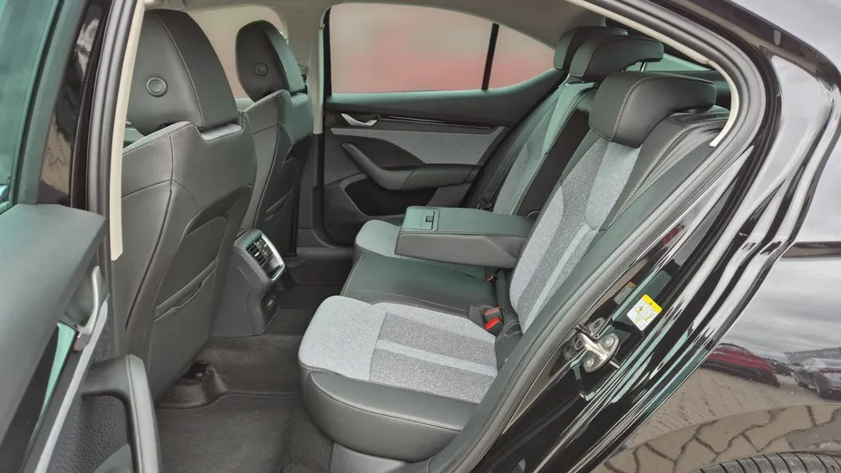SKODA Octavia Octavia 1.5 TSI mHEV Drive Selection DSG Nowy