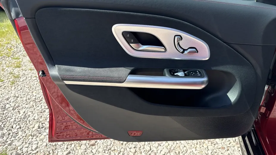 MERCEDES-BENZ CLA CLA 200 mHEV 8G-DCT