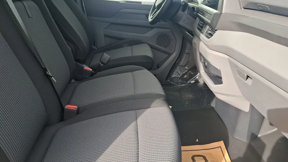 VOLKSWAGEN Transporter Transporter TDI L2H1 Plus aut Nowy
