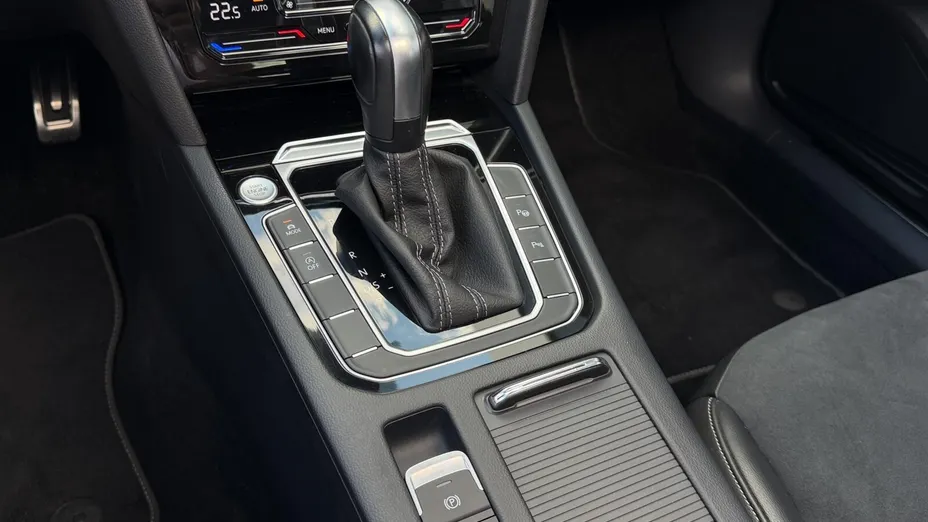 VOLKSWAGEN Arteon Arteon 2.0 TDI 4Motion R-Line DSG