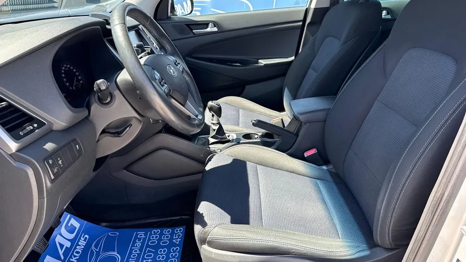 HYUNDAI Tucson -