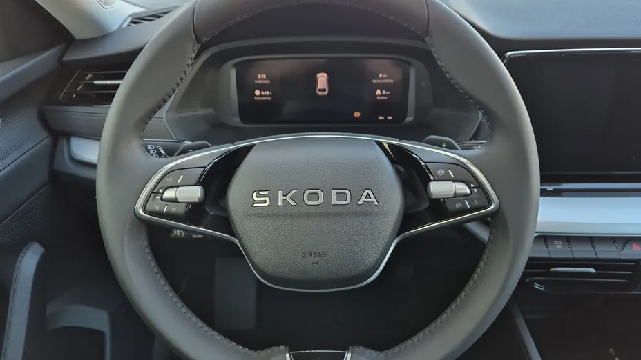 SKODA Octavia Octavia 2.0 TDI Essence DSG Nowy