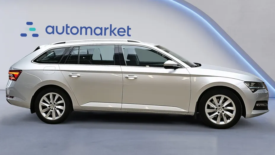SKODA Superb Superb 2.0 TDI SCR Ambition