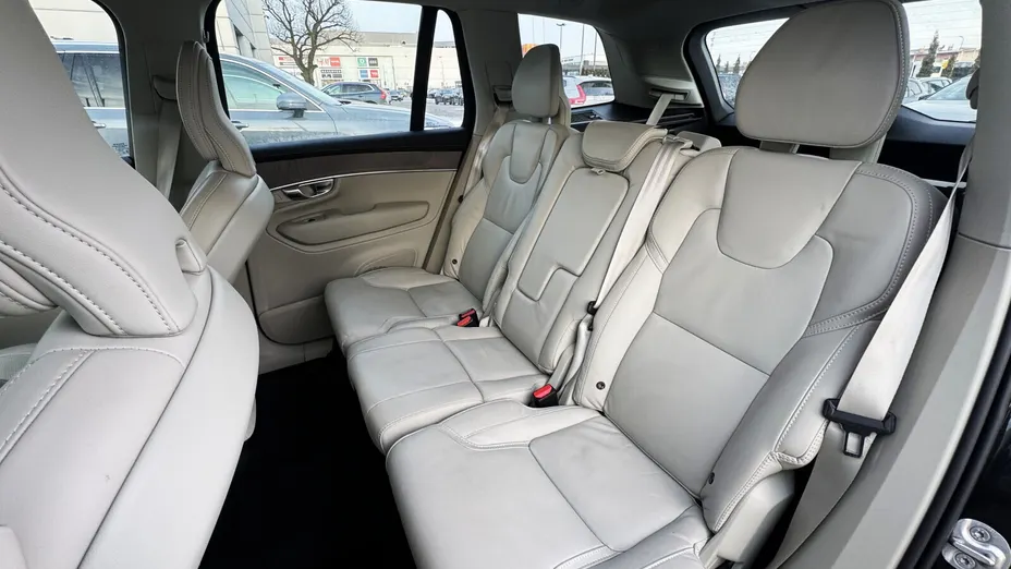 VOLVO XC90 XC90 B5 B AWD Plus Bright 7os aut