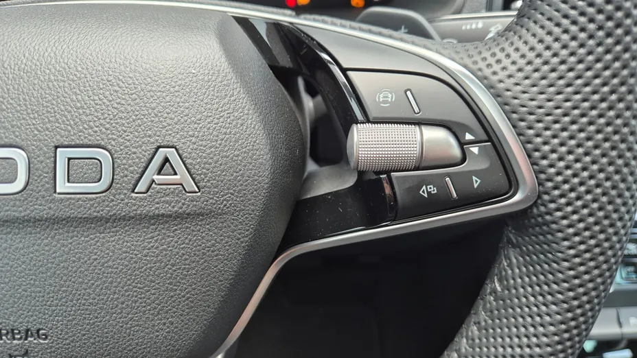 SKODA Karoq Karoq 1.5 TSI ACT Drive DSG Nowy