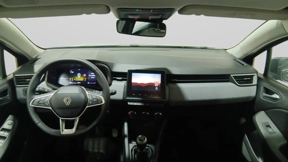 RENAULT Clio -