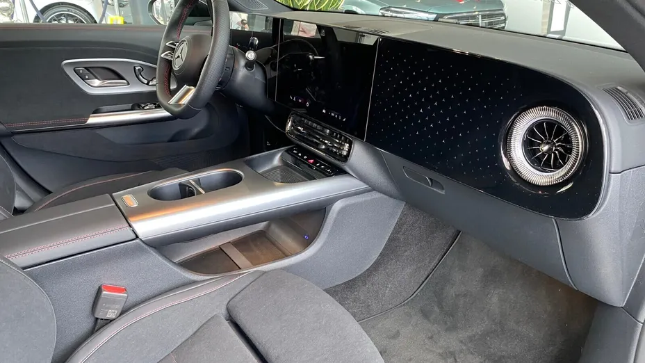 MERCEDES-BENZ CLA CLA 200 mHEV 8G-DCT