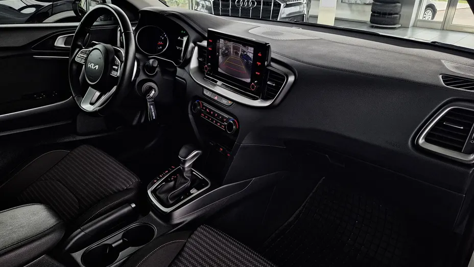 KIA Cee'd Ceed 1.5 T-GDI M DCT