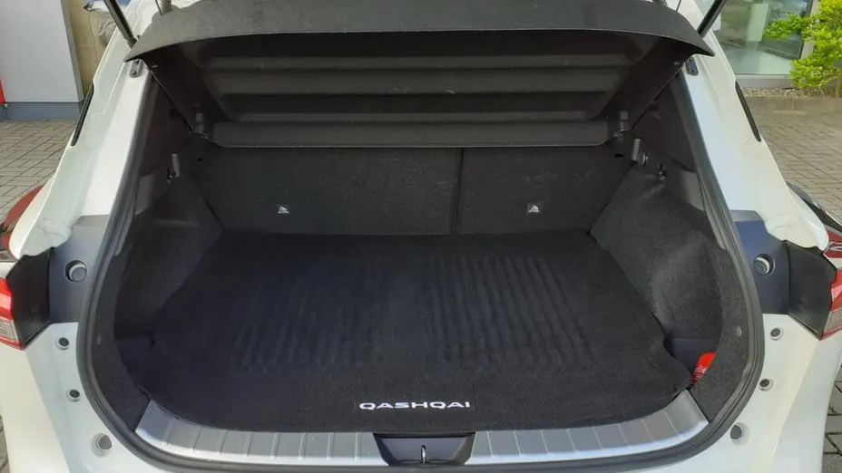 NISSAN Qashqai Qashqai 1.3 DIG-T mHEV N-Connecta Xtronic