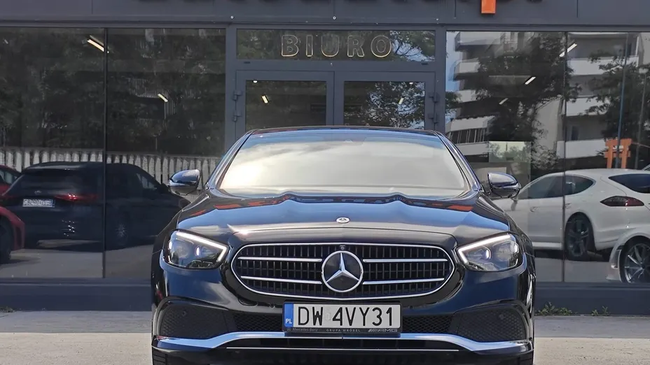 MERCEDES-BENZ E Klasa E 220 d 4-Matic Avantgarde