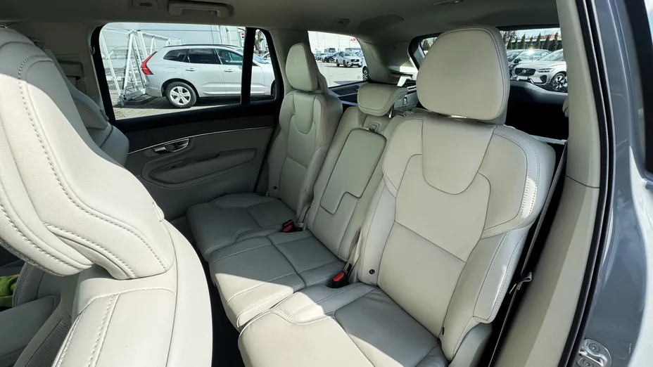 VOLVO XC90 XC90 B5 B AWD Plus Bright 7os aut