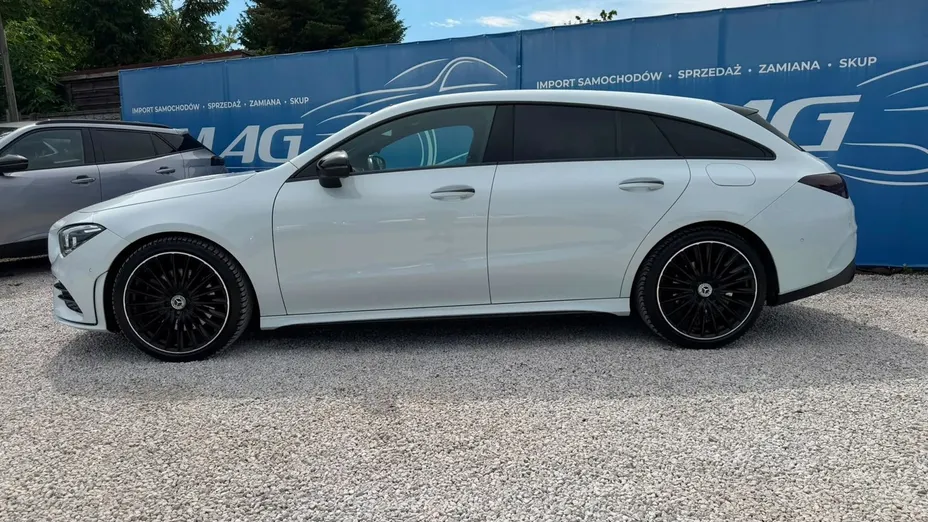 MERCEDES-BENZ CLA -