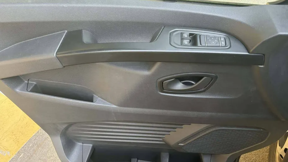 RENAULT Trafic -