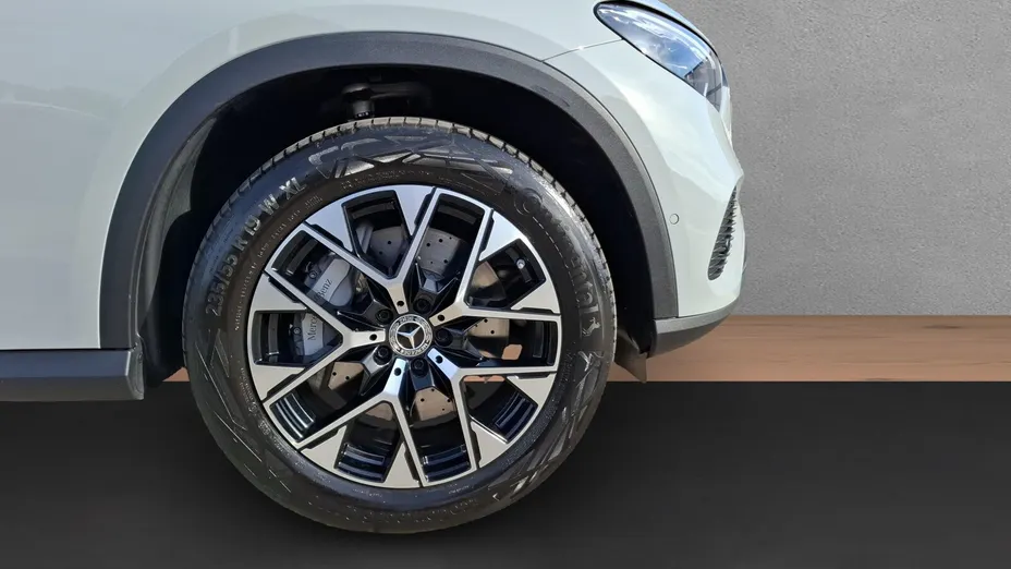 MERCEDES-BENZ GLC GLC 300 e 4-Matic Avantgarde