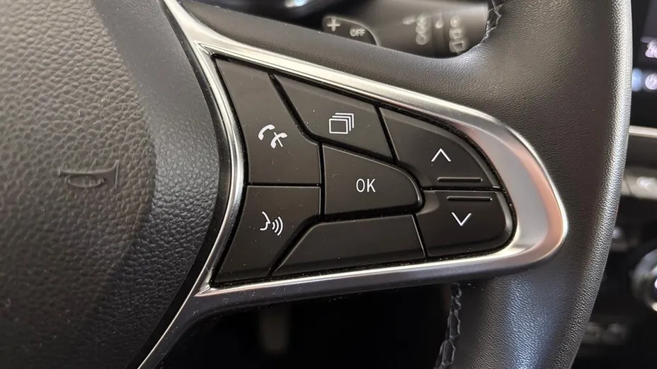 RENAULT Captur Captur 1.3 TCe mHEV Techno EDC