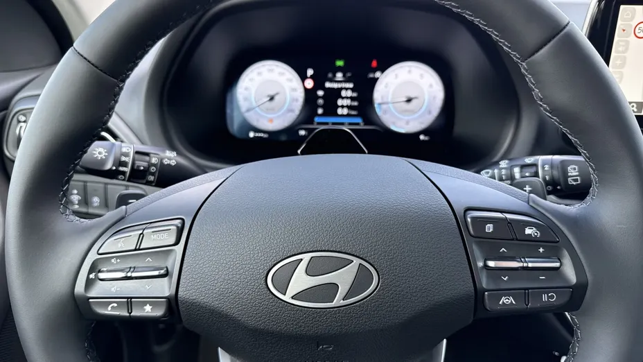 HYUNDAI i30 i30 1.6 T-GDI Smart DCT