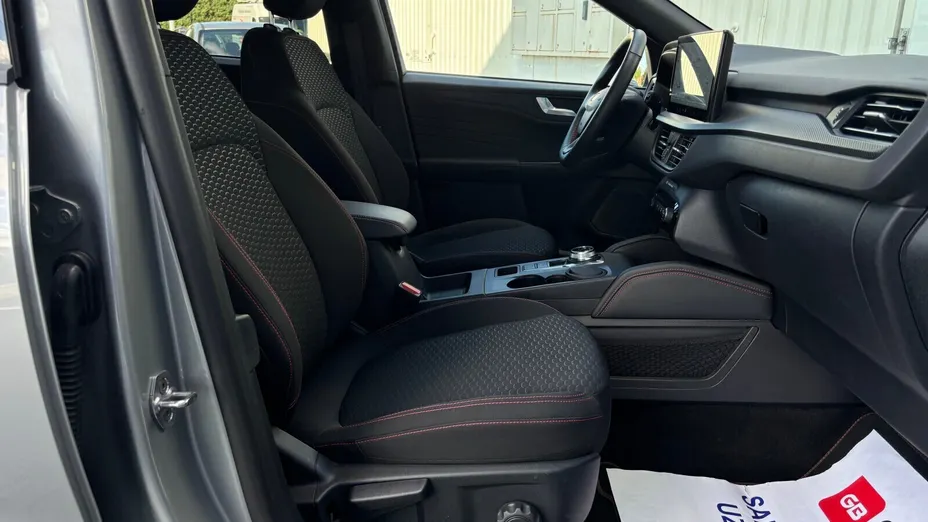 FORD Kuga Kuga 2.5 FHEV FWD ST-Line eCVT