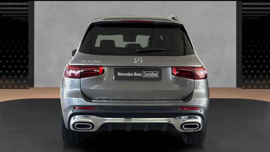 MERCEDES-BENZ GLB GLB 200 mHEV AMG Line 7G-DCT